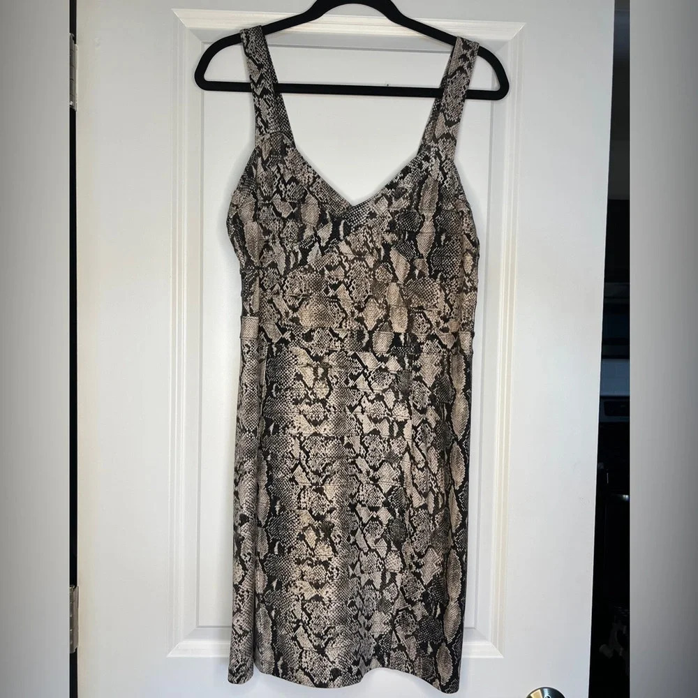 H&M Snakeskin Print Bodycon Mini Dress Size 12 New With Tags